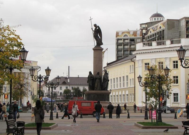 Квартира В Центре Города Бреста, На Улице Советской Lägenhet Exteriör bild